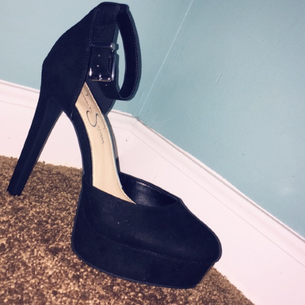 Jessica Simpson Black Suede Pumps